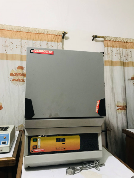Laboratory Oven