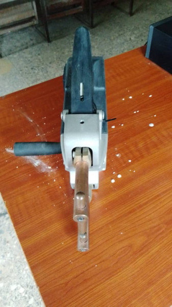 Spot welder